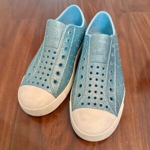 Native Jefferson - Blue Glitter